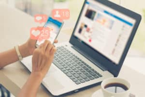 U kunt tijd besparen door een virtuele assistent voor sociale media in te huren